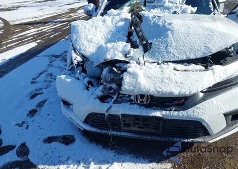 2023 Honda Civic Si Sedan z USA, uszkodzony, nr VIN 2HGFE1E52PH470057